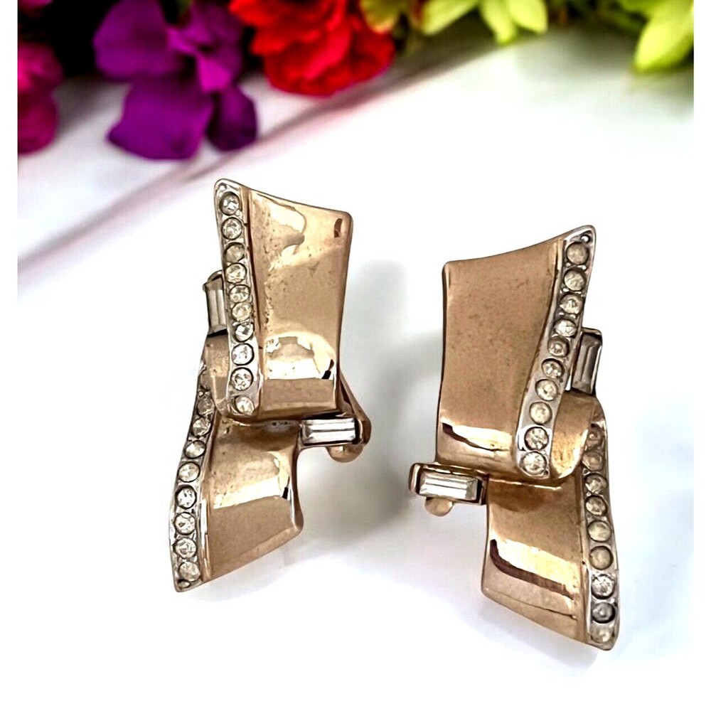 Vintage 1960s Coro Rhinestone Clip Earrings Ribbon Design Gold Tone - 9L